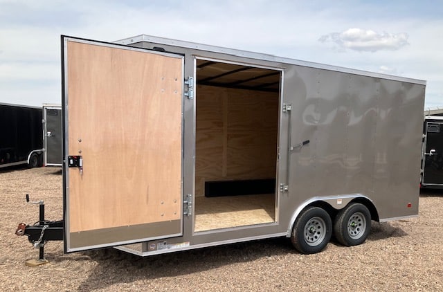 Darkhorse 8.5×16 Enclosed Trailer With Roadside Door